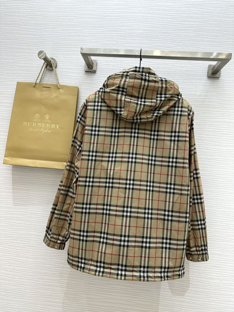 Burberry Outwear